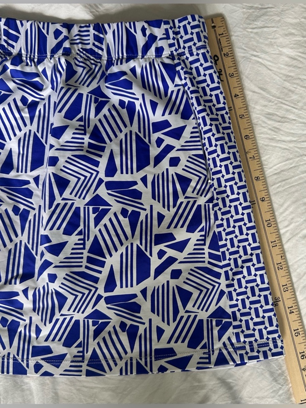 J. McLaughlin Royal Blue & White Abstract Print Skirt/skort - Picture 7 of 7